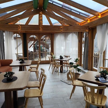 Pitztal Living Aparthotel Йерценс Екстериор снимка