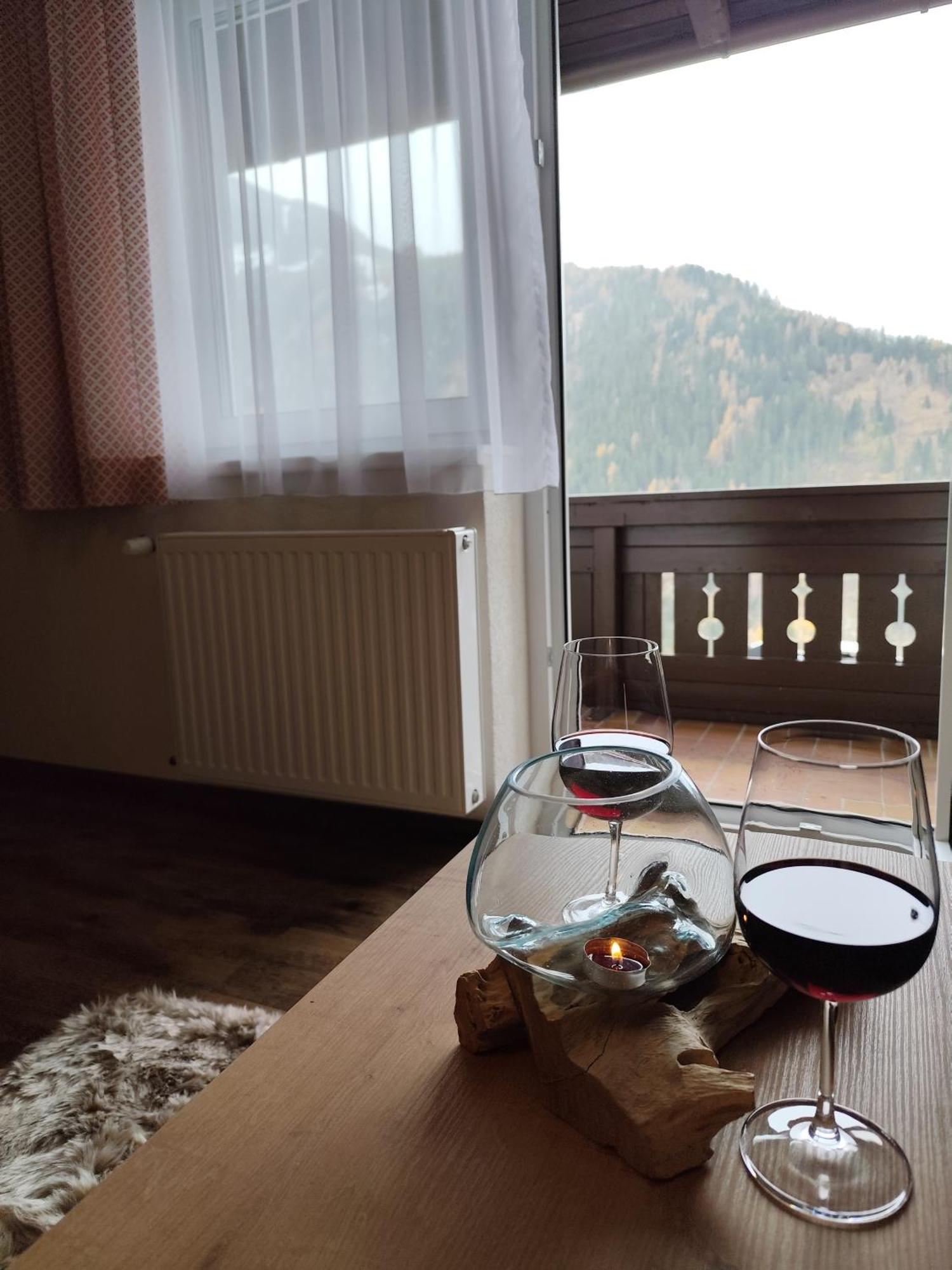 Pitztal Living Aparthotel Йерценс Екстериор снимка