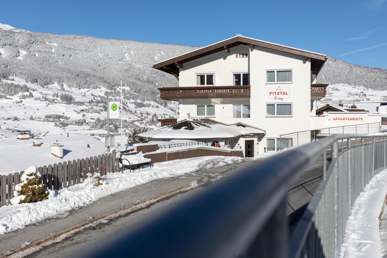 Pitztal Living Aparthotel Йерценс Екстериор снимка