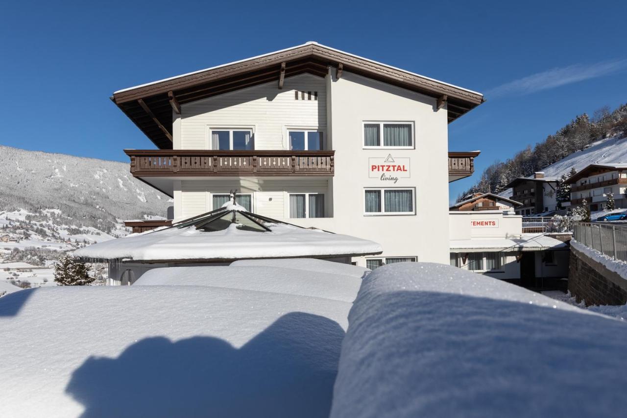 Pitztal Living Aparthotel Йерценс Екстериор снимка